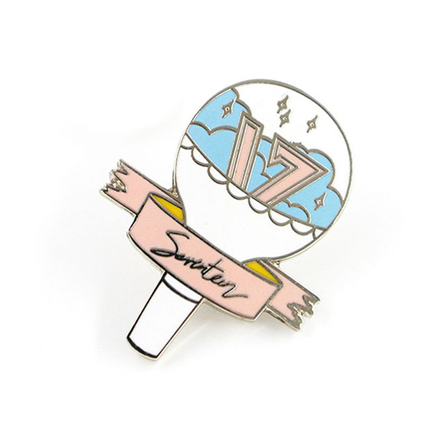 Custom Designer Broschen Pins Bts Khoan Schuh und Hut Anime Hard Soft Pin Badge Metall Emaille Anstecknadeln